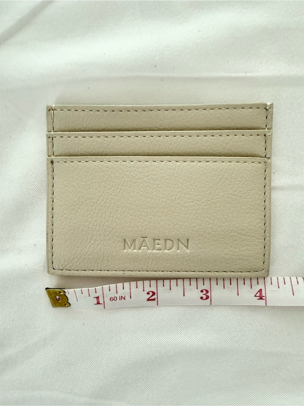 Maedn Cream Leather Card Case